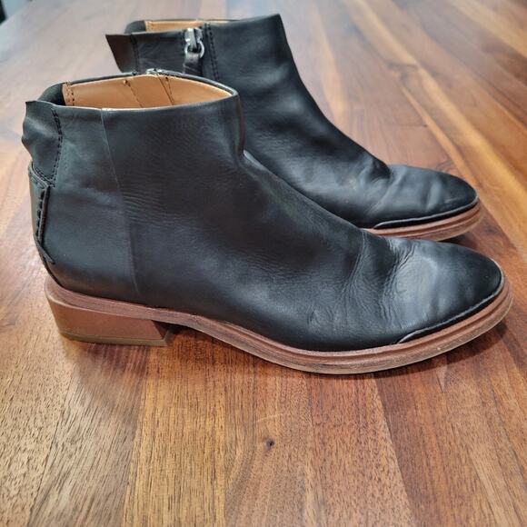 Sarto Nemi Black Leather Zip Up  Booties  Size 6.5 - Picture 3 of 14